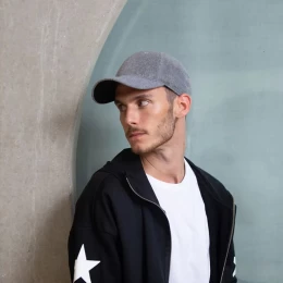 Textile Бейсболка UNI-CAP POLARFLEECE, без панелей и швов, без застежки