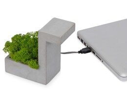 Kikkerland Настольная лампа из бетона "Blok Lamp"