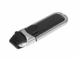 - USB 3.0- флешка на 128 Гб с массивным классическим корпусом