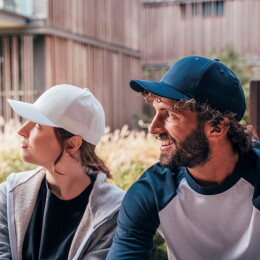 Textile Бейсболка BOLT, 6 клиньев, пластиковая застежка