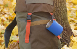 SOFTOUCH Кружка с карабином "Юта" 300 мл, покрытие soft touch синий