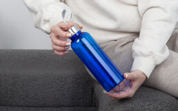 mid-oceangift Бутылка для воды "H2O" 500 мл синий