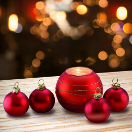 mid-oceangift Набор: 4 ёлочных игрушки и подсвечник