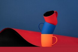 Molti Кружка Surprise Touch Black с покрытием софт-тач, синяя