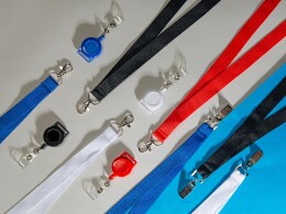 Разное Ретрактор с ушком для ленты, красный