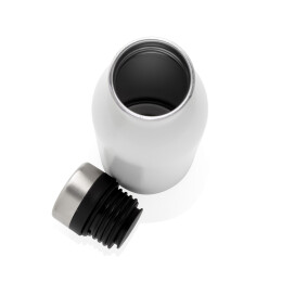 Разное Бутылка для воды Deluxe из переработанной нержавеющей стали, 500 мл