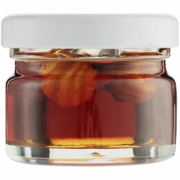 сделано в России Лесные орехи Nutree в сиропе шиповника