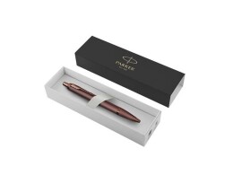 Parker Шариковая ручка Parker IM Monochrome Brown, стержень:M, цвет чернил: blue, в подарочной упаковке.