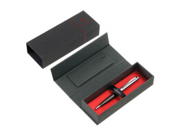 Pierre Cardin Ручка шариковая Pierre Cardin LEO, цвет - серебристый и черный. Упаковка B-1