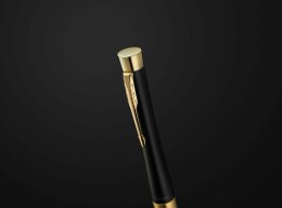 Parker Ручка шариковая Parker Urban Twist Black GT