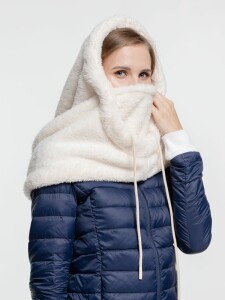 Molti Балаклава-капюшон Flocky, молочно-белая