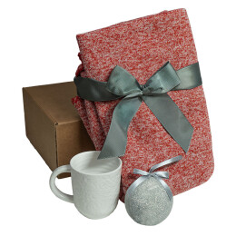 Happy gifts Подарочный набор HOLIDAY: плед, кружка, шар новогодний, коробка; красный