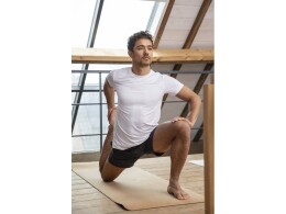 Elevate Borax Мужская футболка с короткими рукавами из переработанного полиэстера, сертифицированного согласно GRS - сплошной черный