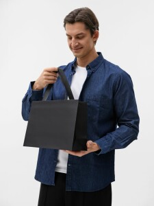 Разное Пакет бумажный Manilla M, черный