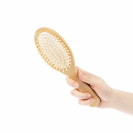 сделано в России Расческа массажная Vihri, овальная