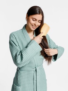 сделано в России Расческа массажная Vihri, прямоугольная