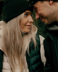 Разное Женский стеганый жилет Iqoniq Meru из переработанного полиэстера AWARE™, 70 г/м²