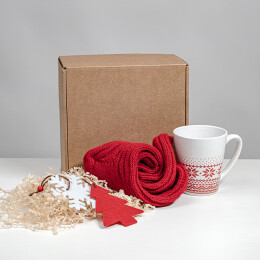 Happy gifts Набор подарочный CHARM: кружка, носки, две игрушки; красный/белый
