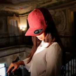 Textile Бейсболка FAM, 6 клиньев, металлическая застежка