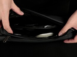 Korin Сумка-слинг Flipsling, черный