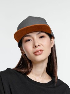 Molti Бейсболка Foreside с прямым козырьком, серая с коричневым