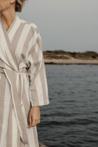 Разное Халат VINGA Ornos из переработанного хлопка GRS, S/M