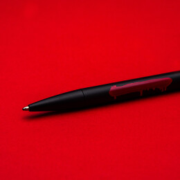 Разное Набор Pininfarina Banksy Крыса: шариковая ручка GrafeeX и блокнот линованный из каменной бумаги, А5