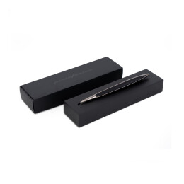 Разное Вечная ручка Pininfarina Cambiano Black Edition