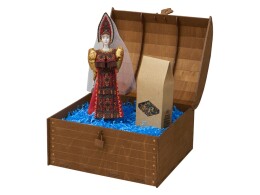 Разное Подарочный набор: кукла фарфоровая, чай "Малина с мятой", красный