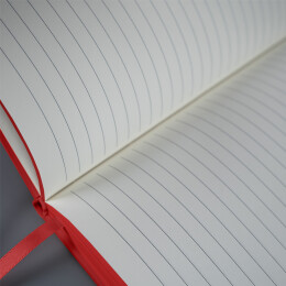 Enote Ежедневник недатированный Solas, формат А5, с магнитом, красный, кремовый блок в линейку