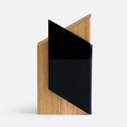 сделано в России Стела Majestas