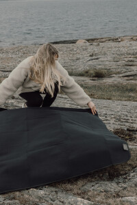 Разное Плед для пикника VINGA Baltimore из переработанного полиэстера RCS, 150х130 см