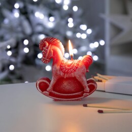 сделано в России Свеча фигурная «Лошадка-качалка», красная