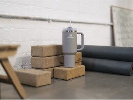 Stanley Stanley Quencher H2.0 стакан 1200 мл - Серый