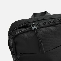 Разное Спортивная кросс-боди сумка UrbanHike, черная