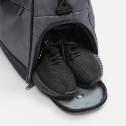 сделано в России Спортивная сумка Atlantes, светло-серая с черным