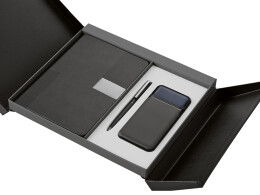 Lettertone Подарочный набор "Tesla" с блокнотом А5, ручкой и пауэрбенком на 10 000 mAh, черный