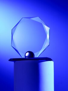 Разное Стела Logrado