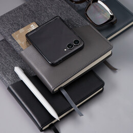 Enote Ежедневник недатированный DENIM, серый, формат А5, блок в линейку