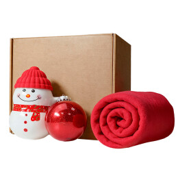 Happy gifts Набор подарочный SNOWTIME: плед, кружка-снеговик, шар елочный в подарочной коробке 