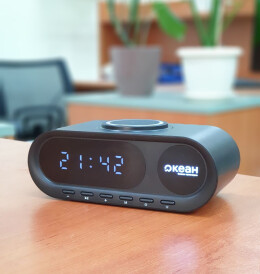 smart Настольные часы "Smart Hub" с bluetooth колонкой 5Вт, беспроводной (15W) зарядкой и подсветкой логотипа