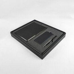 Happy gifts Набор подарочный MONTROSE: ежедневник, ручка и power bank в коробке с ложементом