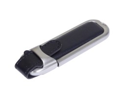 Noname USB-флешка на 32 Гб с массивным классическим корпусом